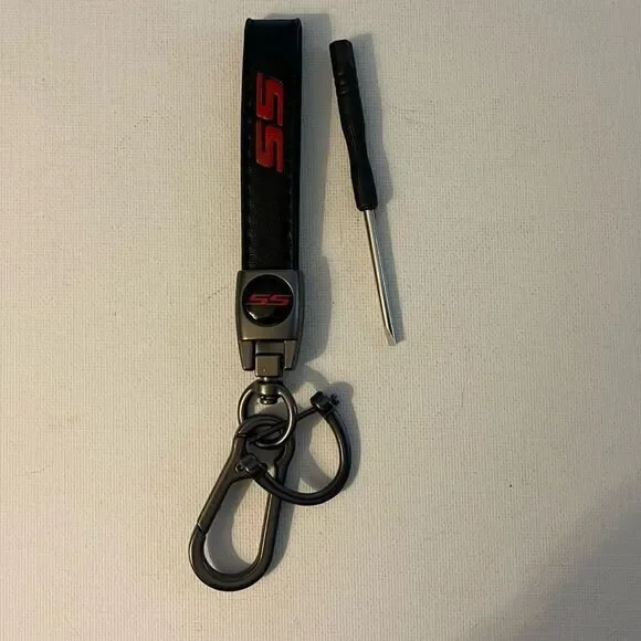 SS Super Sport Logo Key Fob Keychain in Black Leather NWT - Picture 2 of 4